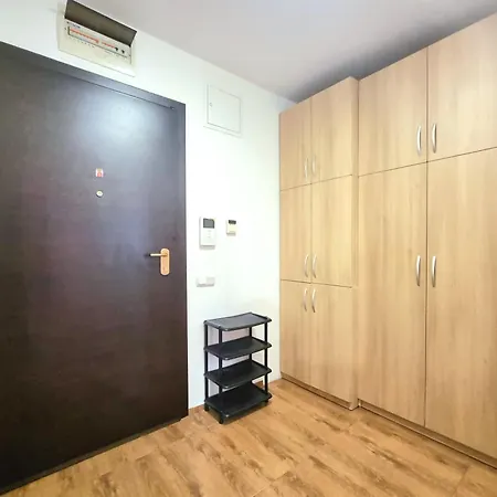 Sweet Kish One Bedroom In Zornitca Daire *
